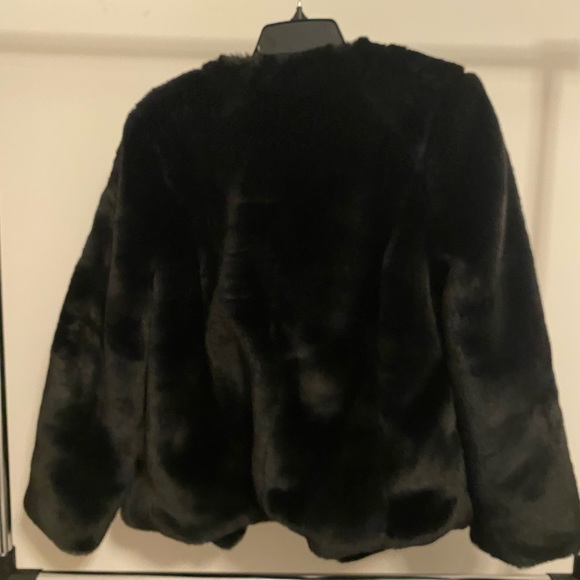 Plush Black Faux Fur Jacket - Picture 3 of 9